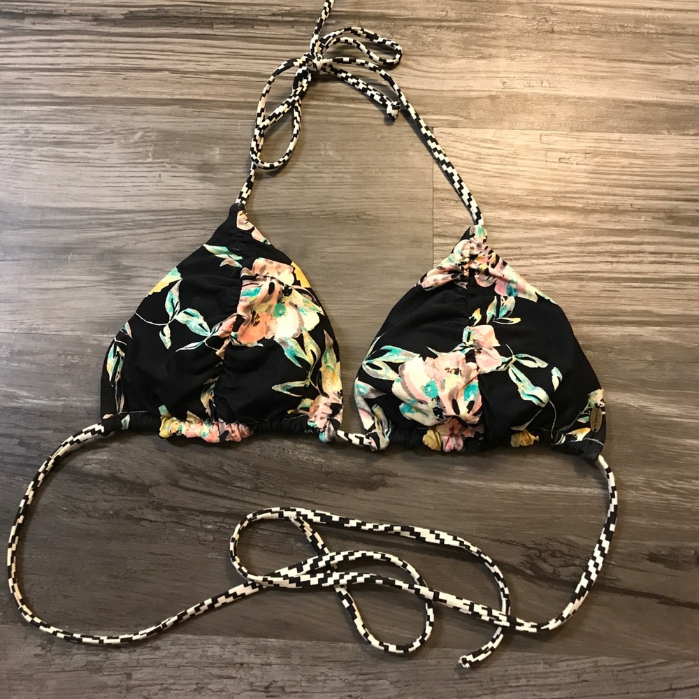O’Neill reversible bikini top
